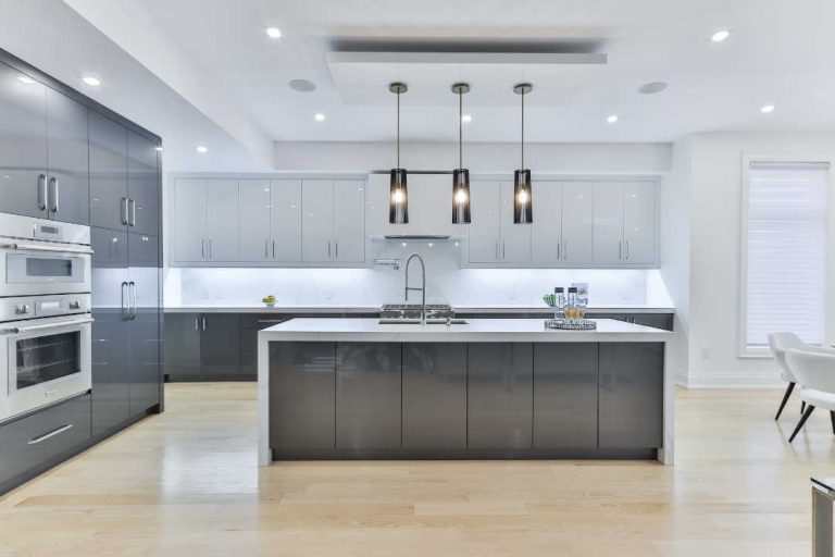 How to Clean Thermofoil Kitchen Cabinets [Proven Tips]