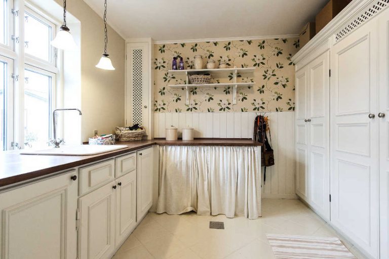 How to Make Painted Cabinets Shine? [Surprising Ways]