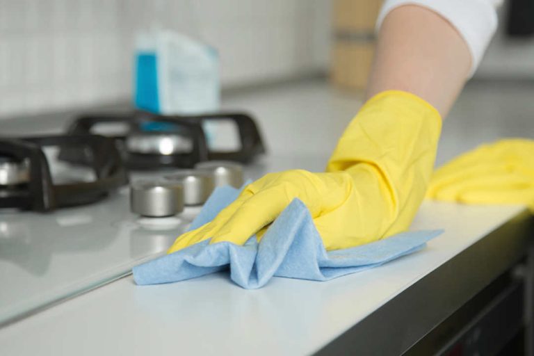 Efficient Techniques for Deep Cleaning Kitchen Cabinets
